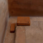 Shelly BLU Door/Window Negro y Marrón — Sensor Bluetooth Puerta/Ventana