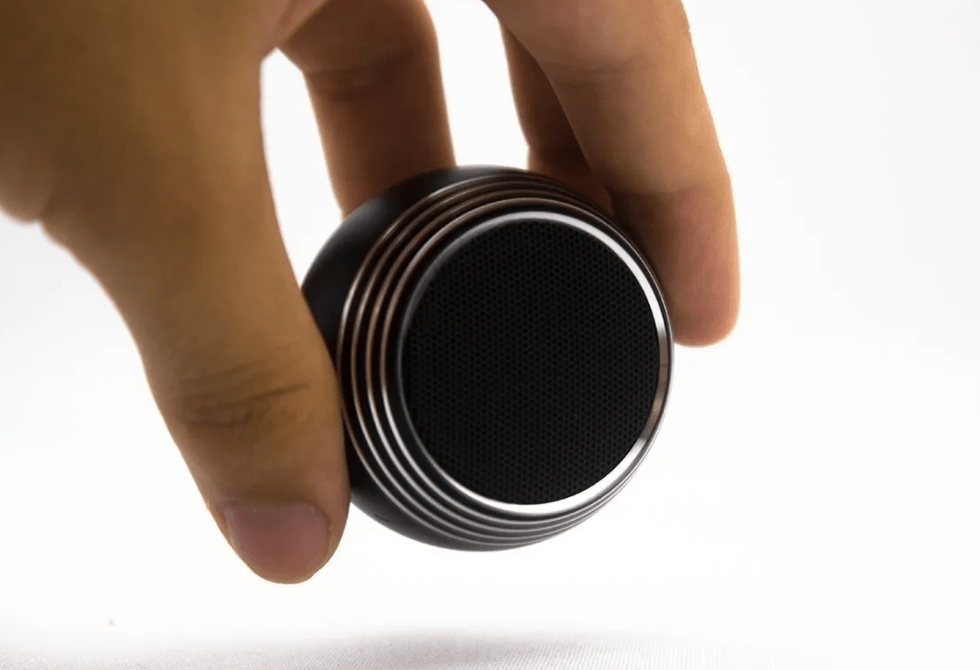 Altavoz Bluetooth M9 Mini - Portátil, Compacto y con Sonido Potente